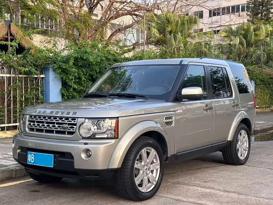 Land Rover finds