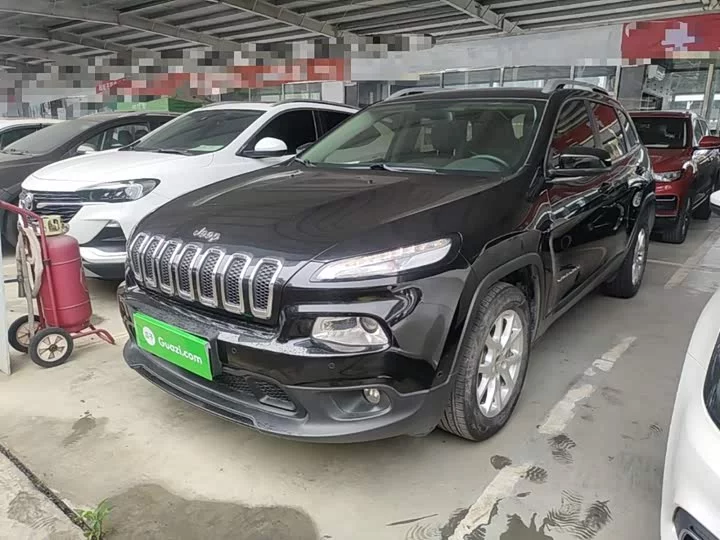 Jeep Cherokee