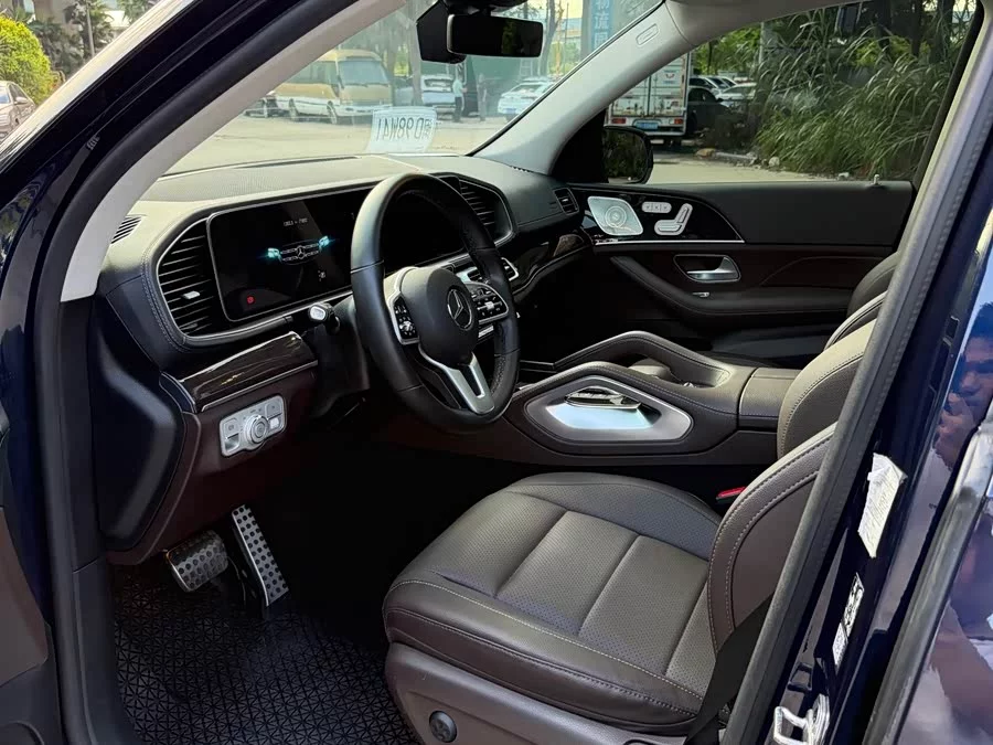 Mercedes Benz GLE (Imported)