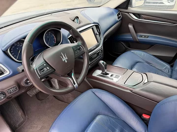 Maserati Ghibli