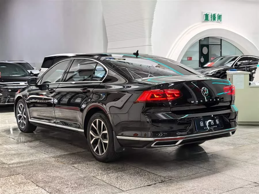 Volkswagen Magotan