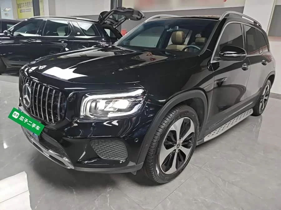 Mercedes Benz GLB
