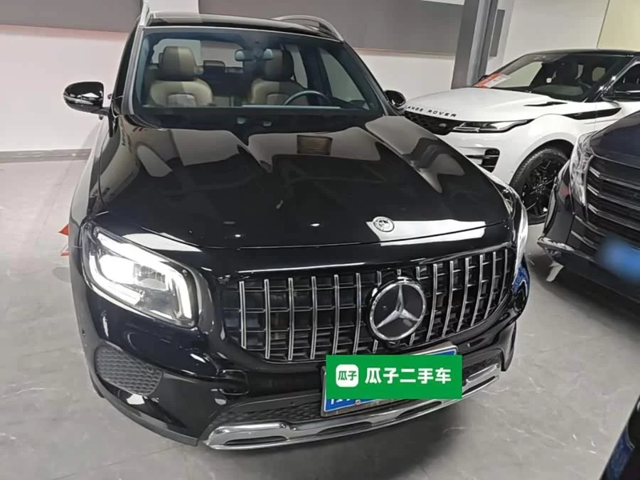 Mercedes Benz GLB
