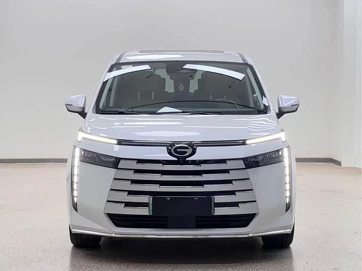 GAC Trumpchi E8 PHEV