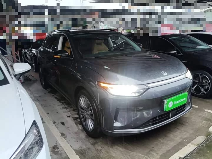 Leapmotor Zero running C11