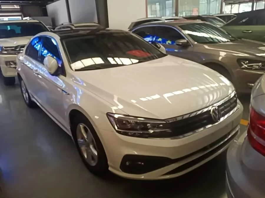 Volkswagen Lingdu