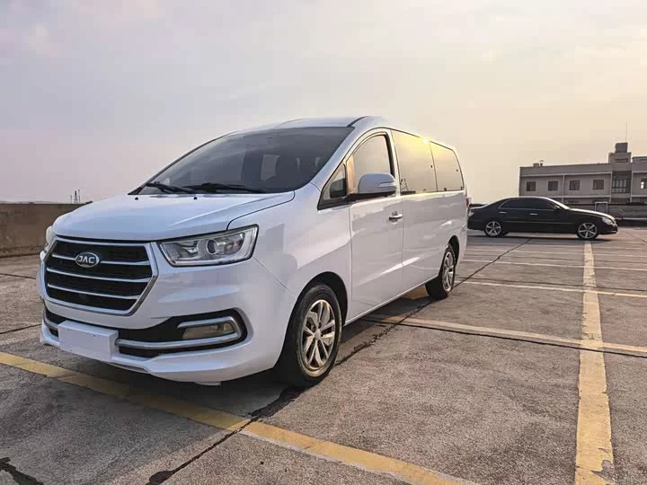 JAC Ruifeng M4