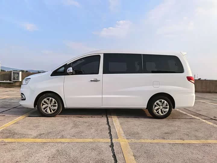 JAC Ruifeng M4