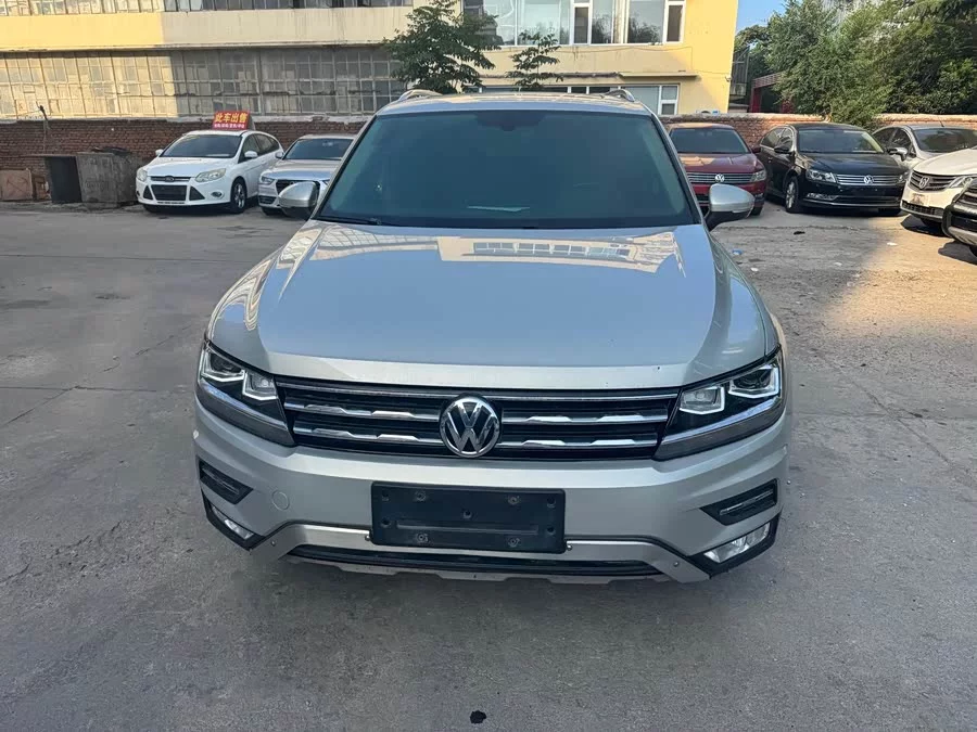 Volkswagen Tiguan L