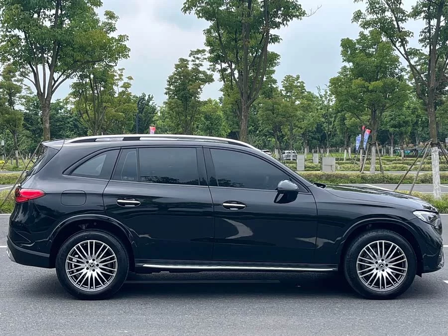 Mercedes Benz GLC