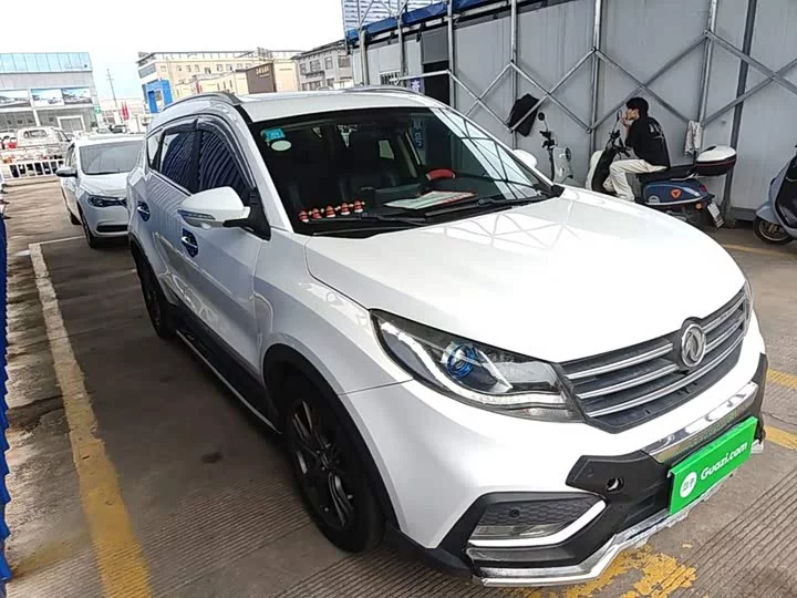 Dongfeng Fengon 580