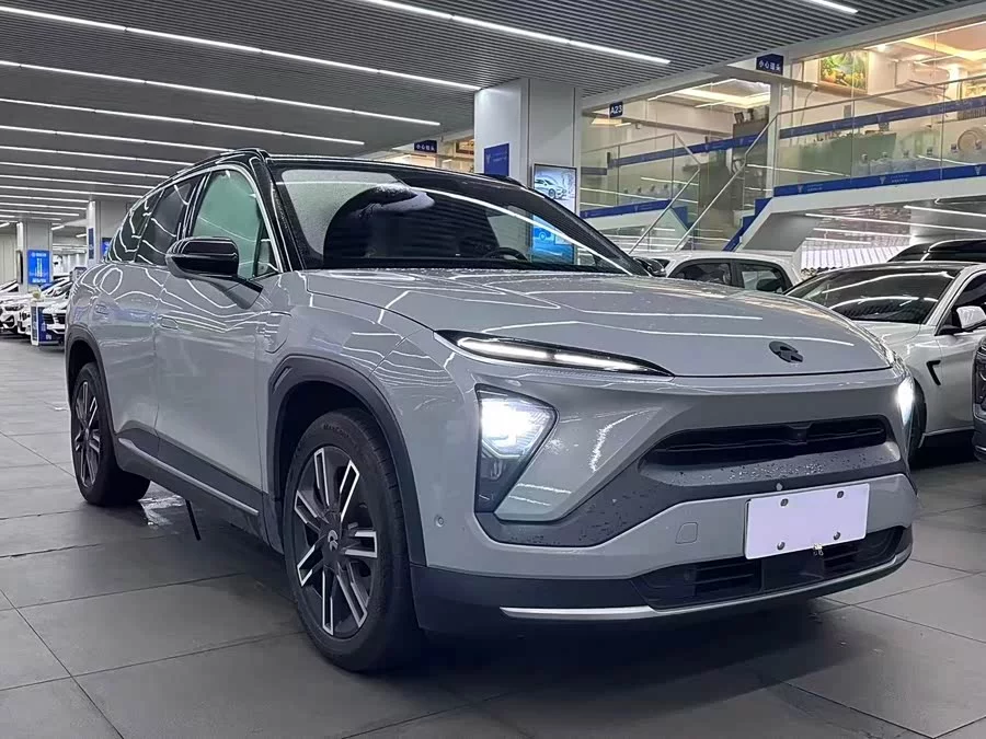 NIO ES6