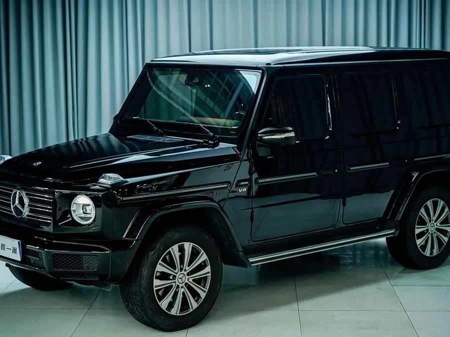Mercedes Benz G-rated