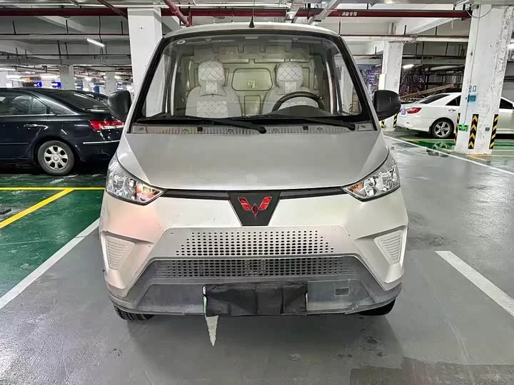 Wuling EV50