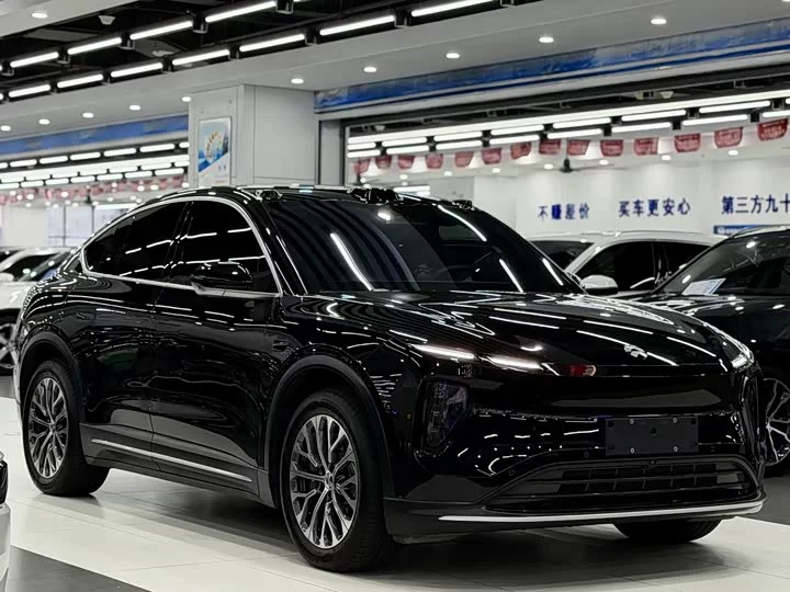 NIO EC6