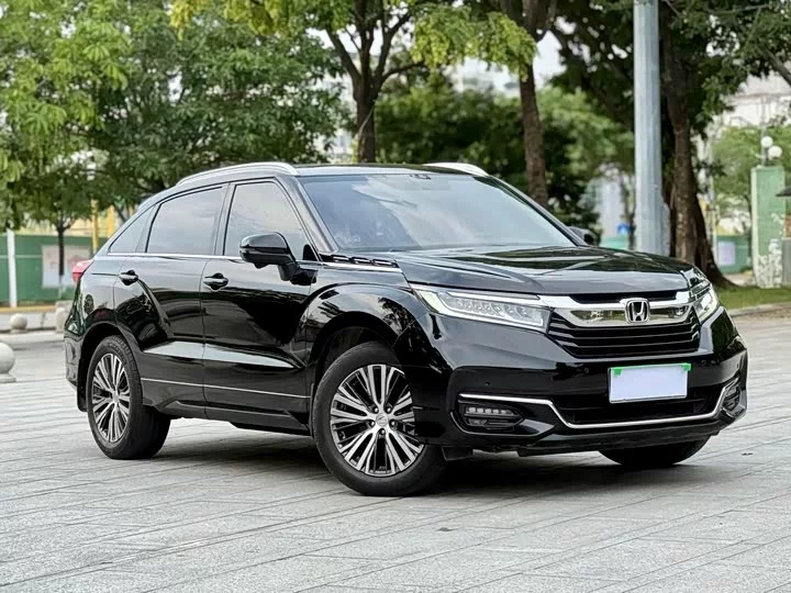 Honda Crown Road