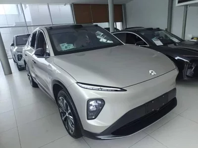 NIO EC7
