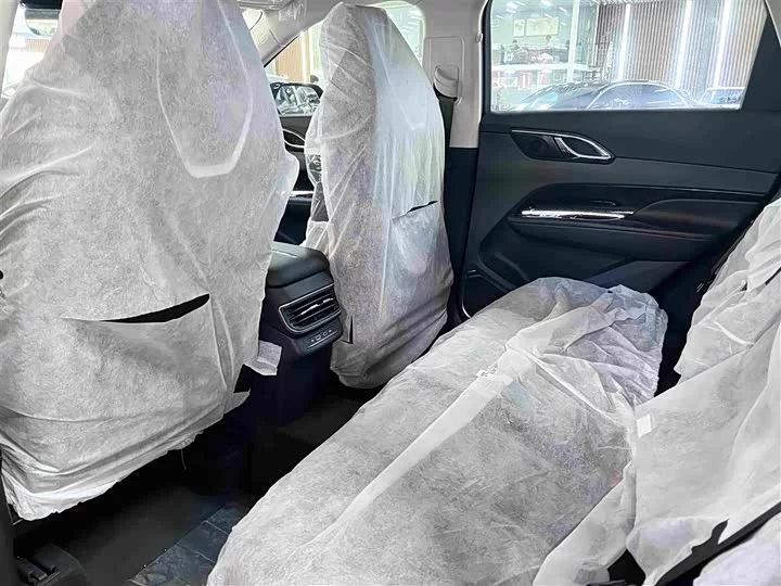 Hongqi HS3 PHEV