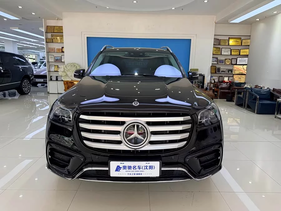 Mercedes Benz GLS
