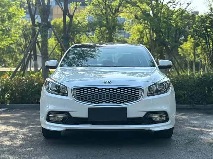 kia K4