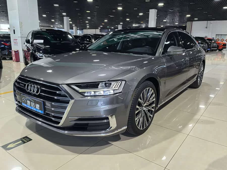 Audi A8