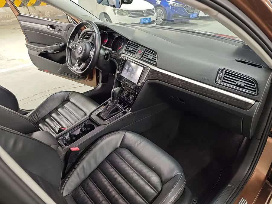 Volkswagen Lingdu