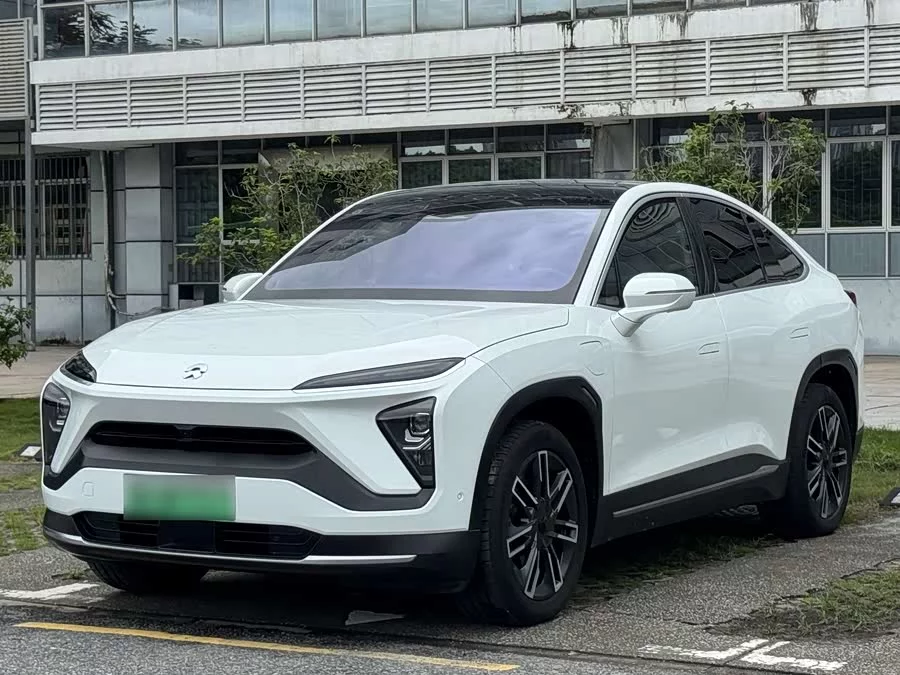 NIO EC6