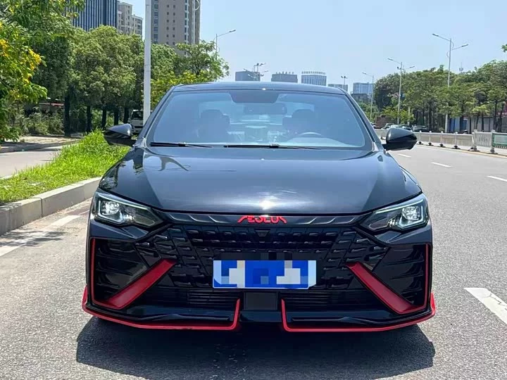 Dongfeng Yixuan MAX