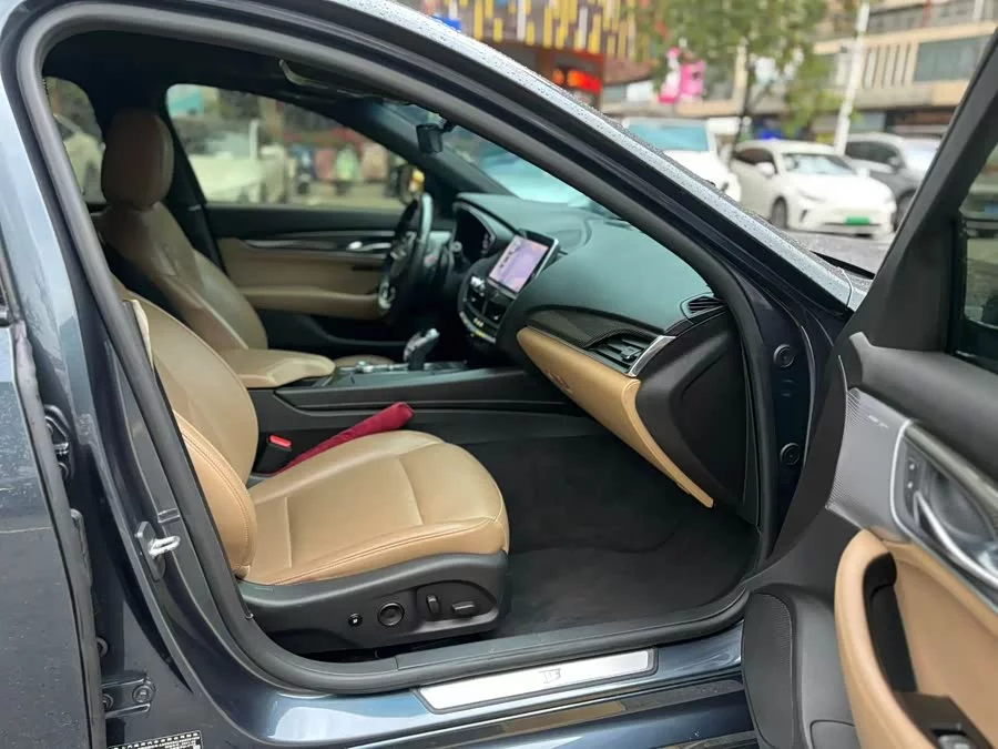 Cadillac CT5