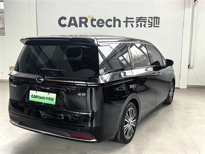 GAC Trumpchi E8 PHEV