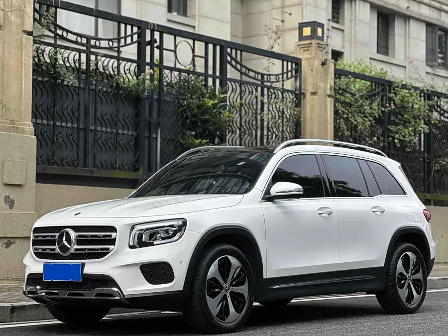 Mercedes Benz GLB