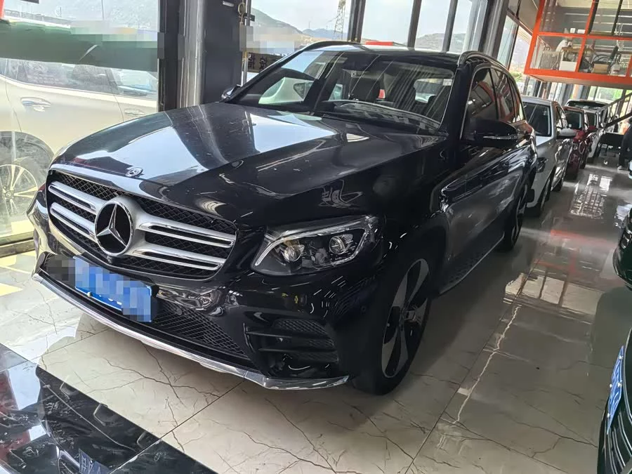 Mercedes Benz GLC