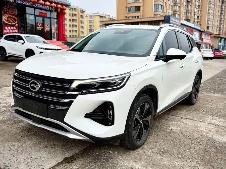 GAC Trumpchi GS4