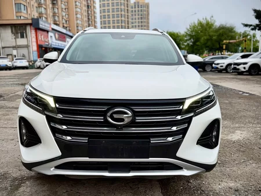 GAC Trumpchi GS4