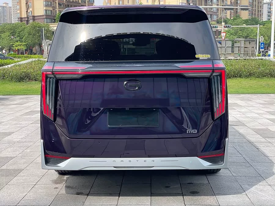 GAC Trumpchi M8