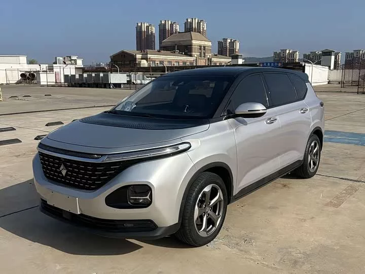 Baojun RM-5