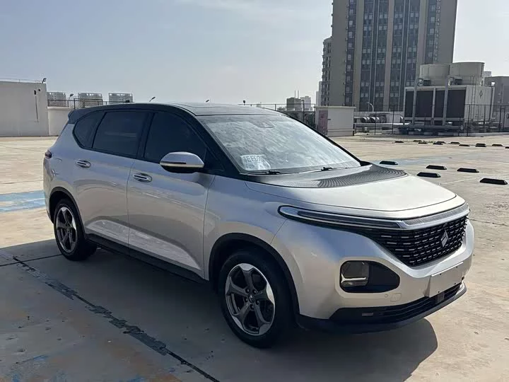 Baojun RM-5