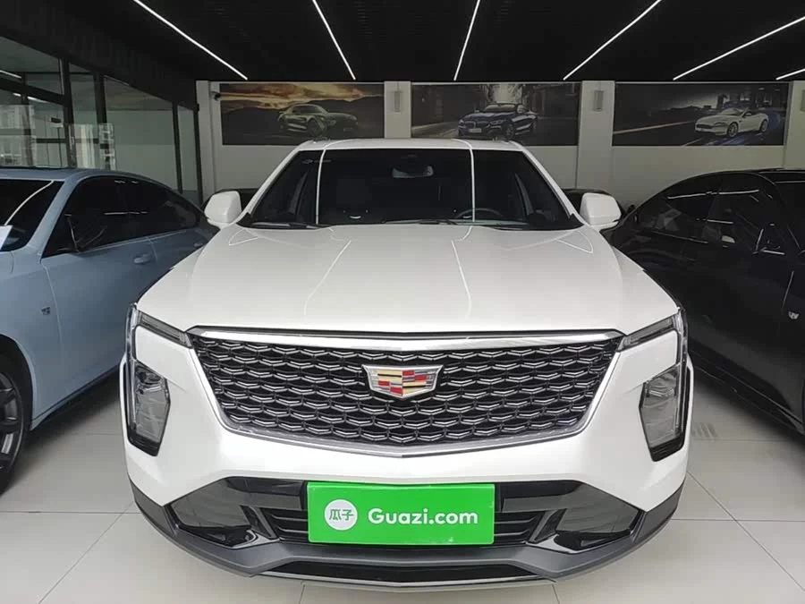 Cadillac XT4