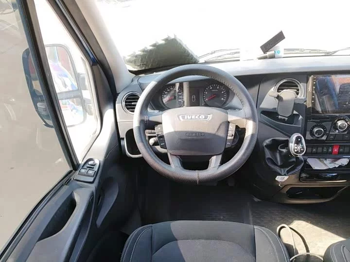 Iveco Wolfson