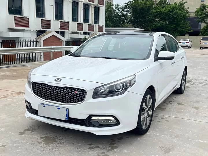 kia K4