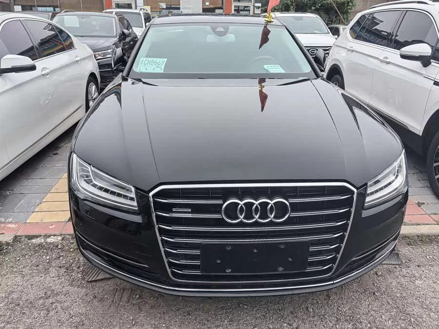 Audi A8