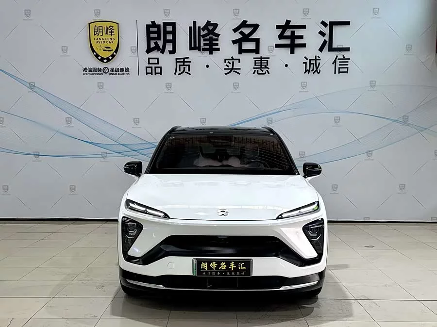 NIO ES6