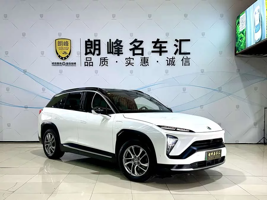 NIO ES6