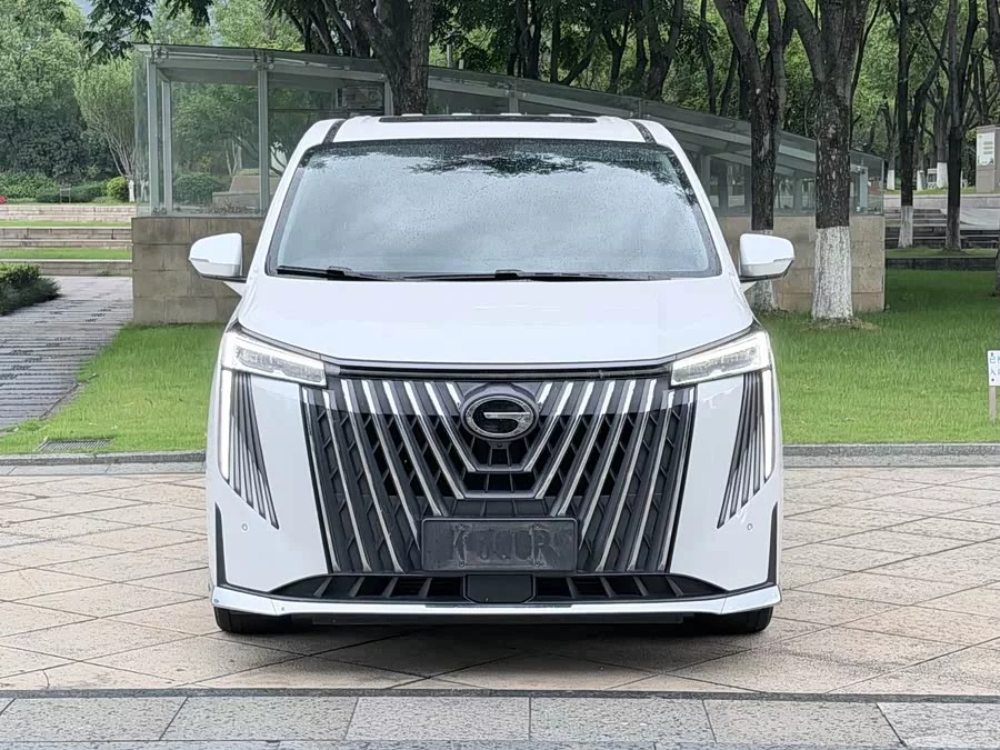 GAC Trumpchi M8