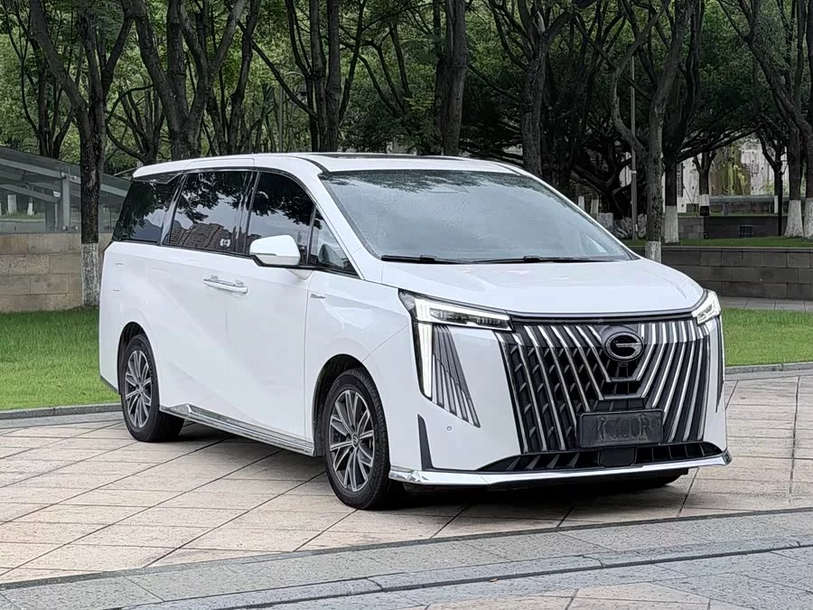 GAC Trumpchi M8