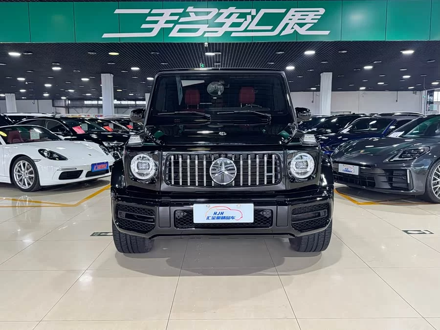 Mercedes Benz G-rated