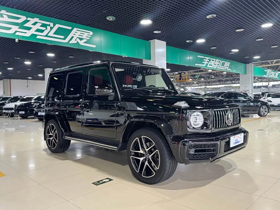 Mercedes Benz G-rated