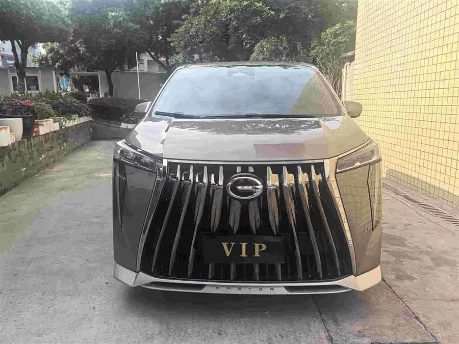 GAC Trumpchi M8