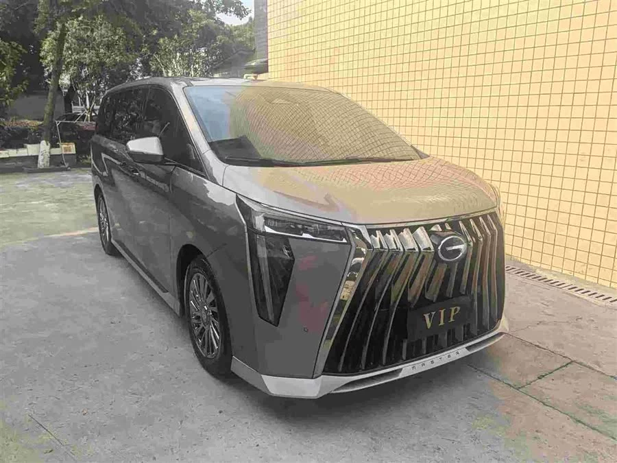 GAC Trumpchi M8