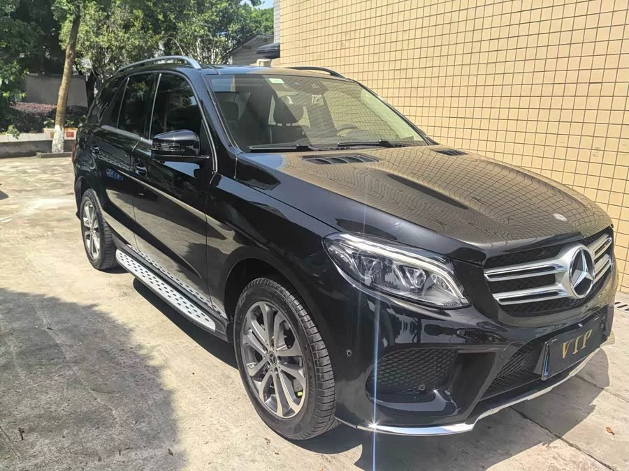 Mercedes Benz GLE (Imported)